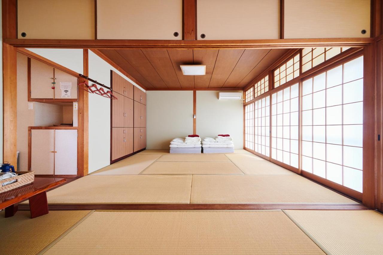 Hostel Coliberty Tokushima Bagian luar foto